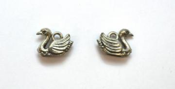 チャーム　白鳥  12x10mm　(1個)